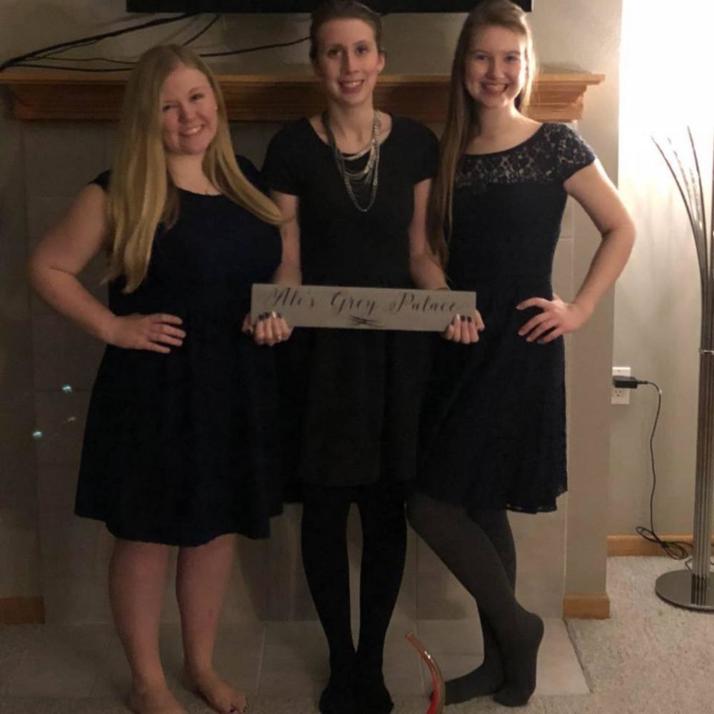 Meet your Posher, Ali